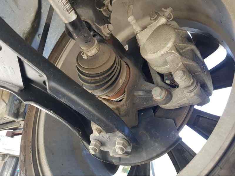 Recambio de mangueta delantera izquierda para dr 4.0 ev referencia OEM IAM   