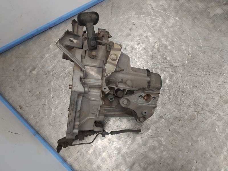 Recambio de caja cambios para citroën c3 1.4 sx plus referencia OEM IAM 20CP15 0000208 5VELOCIDADES