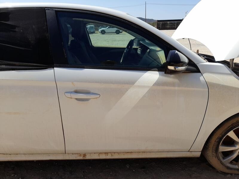 Recambio de puerta delantera derecha para opel corsa f (p2jo) 1.2 (68) referencia OEM IAM 9837705880  