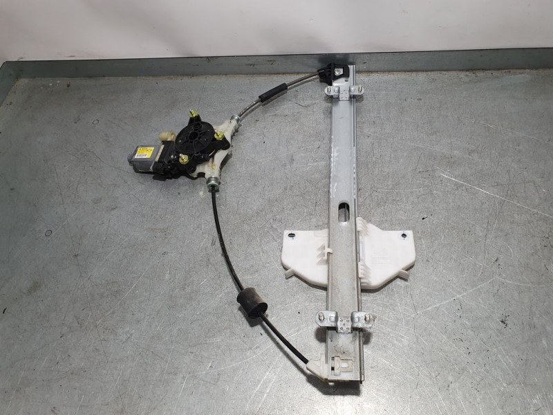 Recambio de elevalunas delantero derecho para kia picanto (ja) concept referencia OEM IAM 82460G6000  ELECTRICO 2 PINS