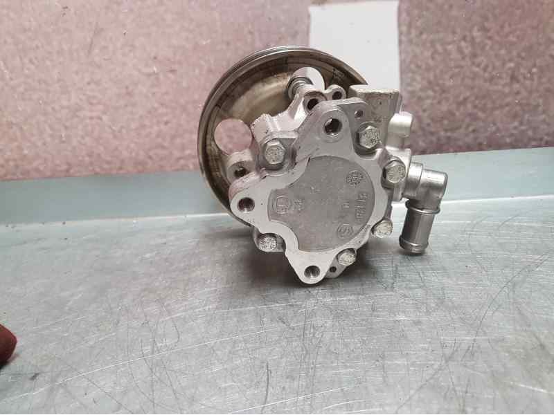 Recambio de bomba direccion para peugeot 807 sv referencia OEM IAM 4007EP  