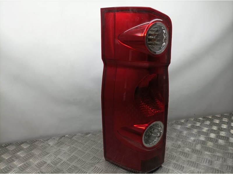 Recambio de piloto trasero izquierdo para volkswagen crafter caja cerrada caja cerrada 35, batalla mediana referencia OEM IAM   