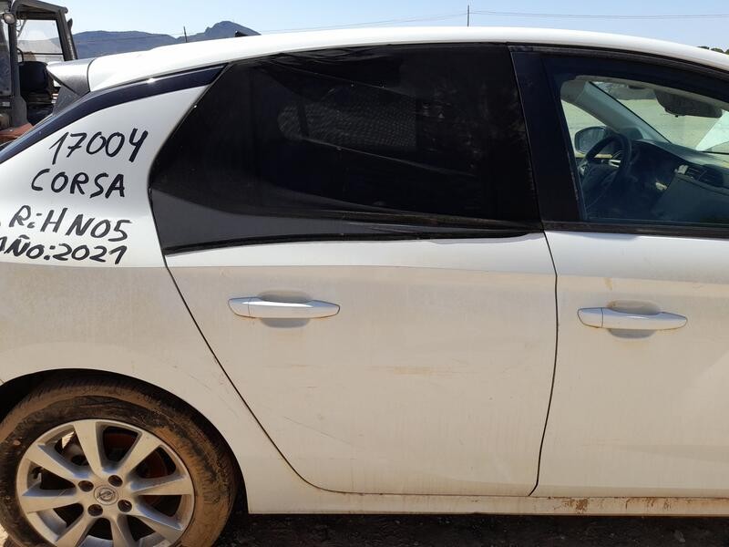 Recambio de puerta trasera derecha para opel corsa f (p2jo) 1.2 (68) referencia OEM IAM 9837705980  