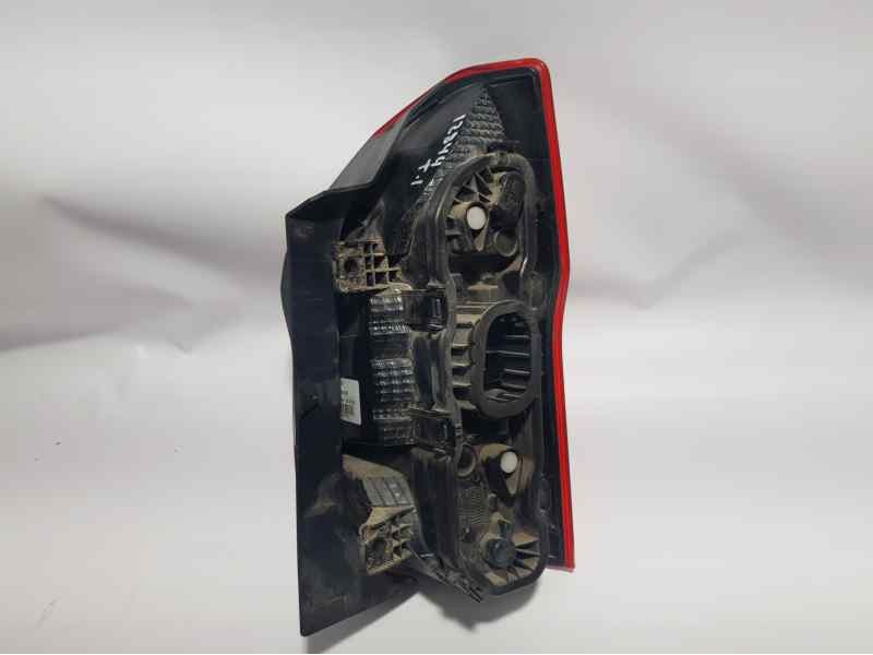 Recambio de piloto trasero izquierdo para ford transit courier combi trend referencia OEM IAM   RAJADO Y SUCIO