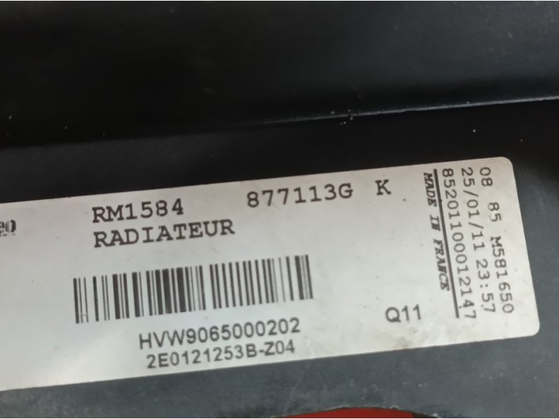 Recambio de radiador agua para volkswagen crafter caja cerrada caja cerrada 35, batalla mediana referencia OEM IAM 2E0121253B 87