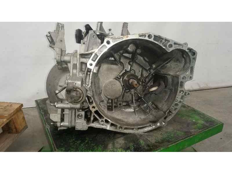 Recambio de caja cambios para peugeot 407 st confort referencia OEM IAM 20MB17 0593769 5VELOCIDADES