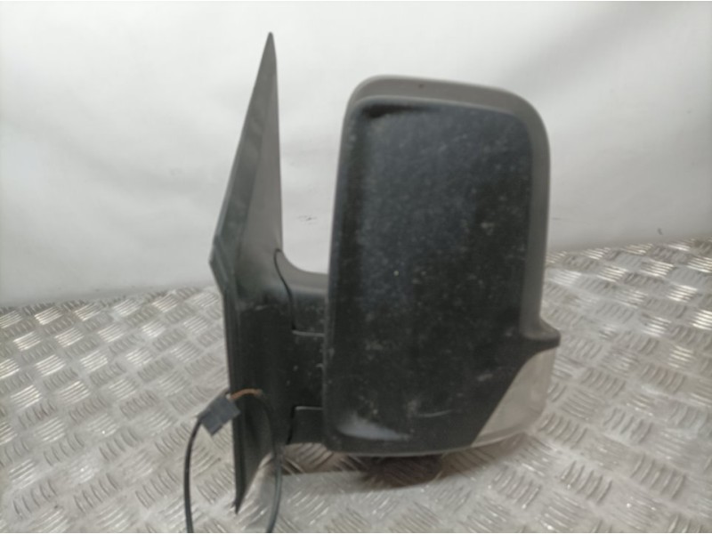 Recambio de retrovisor izquierdo para volkswagen crafter caja cerrada caja cerrada 35, batalla mediana referencia OEM IAM A90681