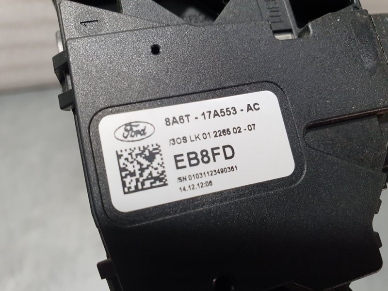 Recambio de mando limpia para ford fiesta (ccn) trend referencia OEM IAM 8A6T17A553AC  
