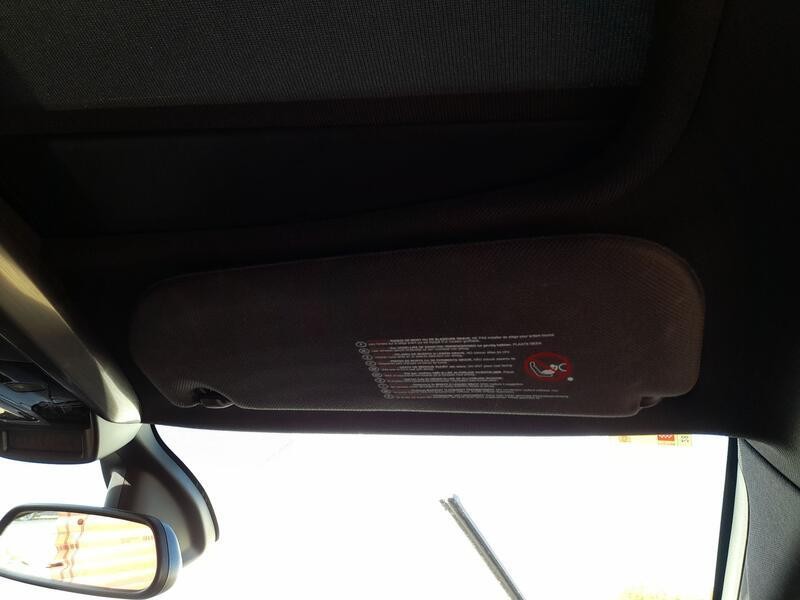 Recambio de parasol derecho para citroën ds5 2.0 hdi 165 referencia OEM IAM 16132034ZE  