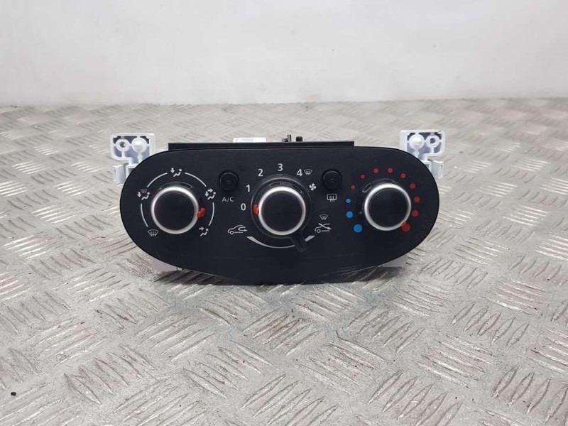 Recambio de mando calefaccion / aire acondicionado para dacia sandero stepway comfort referencia OEM IAM 275101406R  DENSO