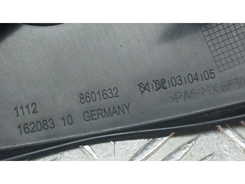 Recambio de tapa motor para bmw 2 active tourer (f45) 218 i referencia OEM IAM 16208310  