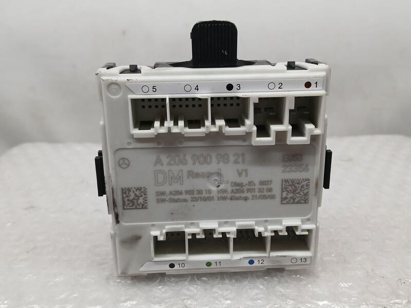Recambio de modulo electronico para mercedes-benz clase c (w206) c 300 de (206.208) referencia OEM IAM A2069009821  A2069023010