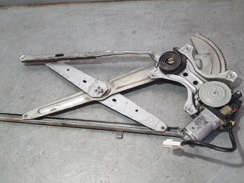 Recambio de elevalunas delantero derecho para toyota previa (r30) 2.4 executive referencia OEM IAM 8571044010 0621007853 DENSO E