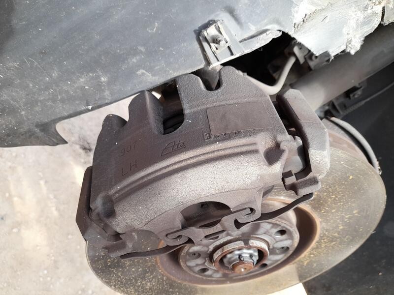 Recambio de pinza freno delantera izquierda para citroën ds5 2.0 hdi 165 referencia OEM IAM 4400W9 ATE 