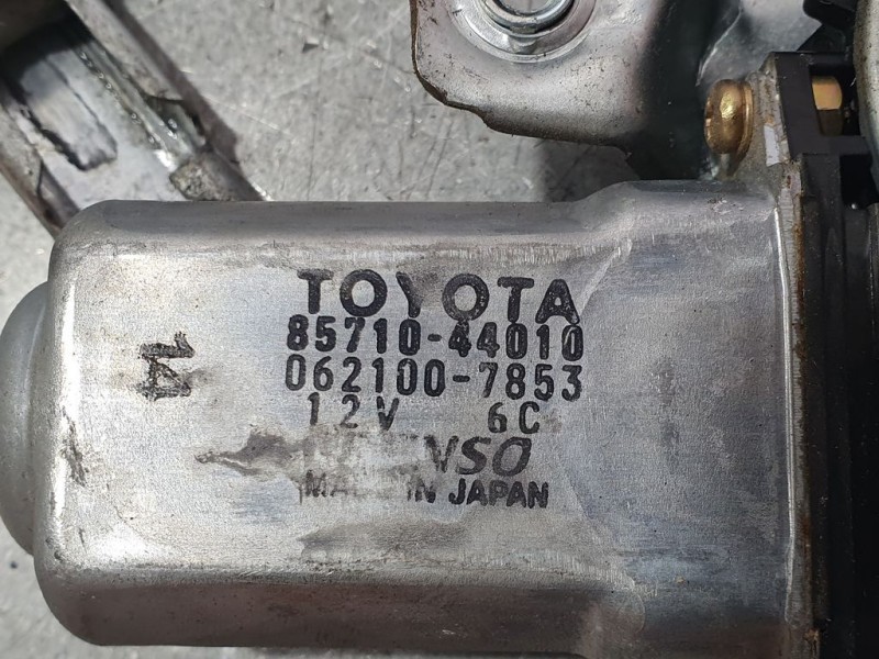 Recambio de elevalunas delantero derecho para toyota previa (r30) 2.4 executive referencia OEM IAM 8571044010 0621007853 DENSO E