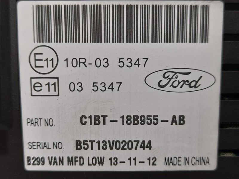 Recambio de pantalla multifuncion para ford fiesta (ccn) trend referencia OEM IAM C1BT18B955AB  