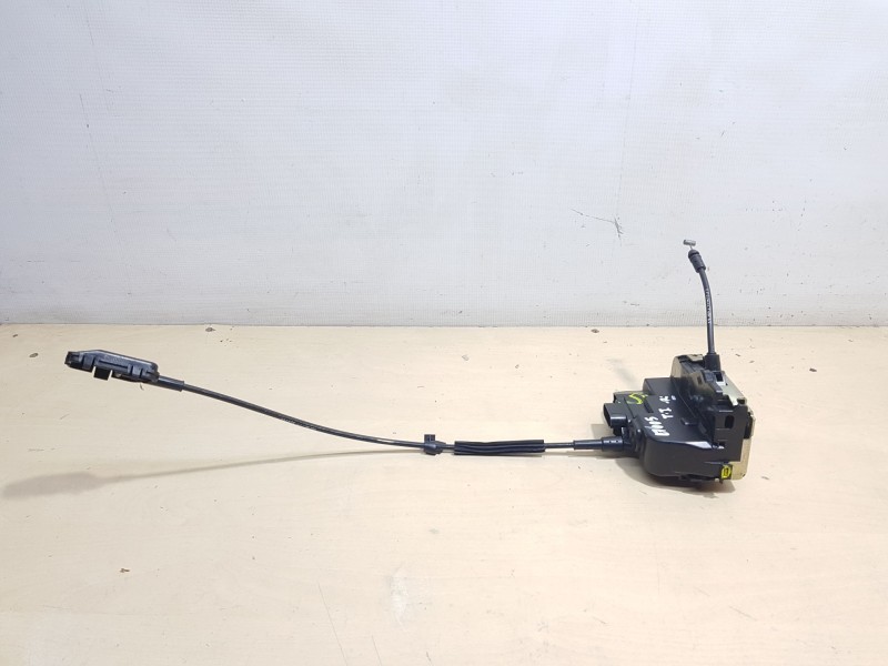 Recambio de cerradura puerta trasera izquierda para renault laguna ii (bg0/1_) 1.9 dci (bg08, bg0g) referencia OEM IAM 820000915