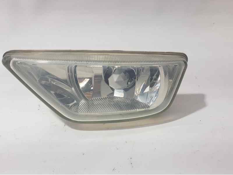 Recambio de faro antiniebla derecho para ford focus berlina (cak) trend referencia OEM IAM 2M5115201AG  