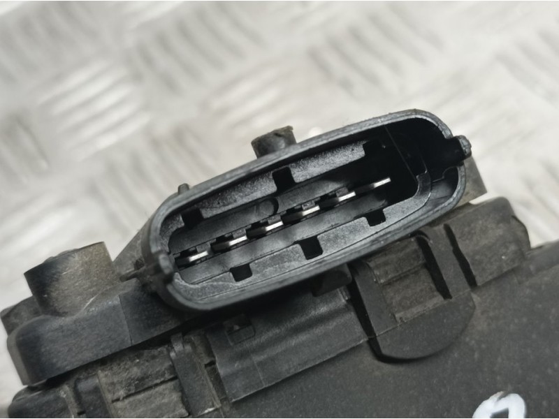 Recambio de potenciometro pedal para kia pro_cee´d drive referencia OEM IAM 100816J0560  