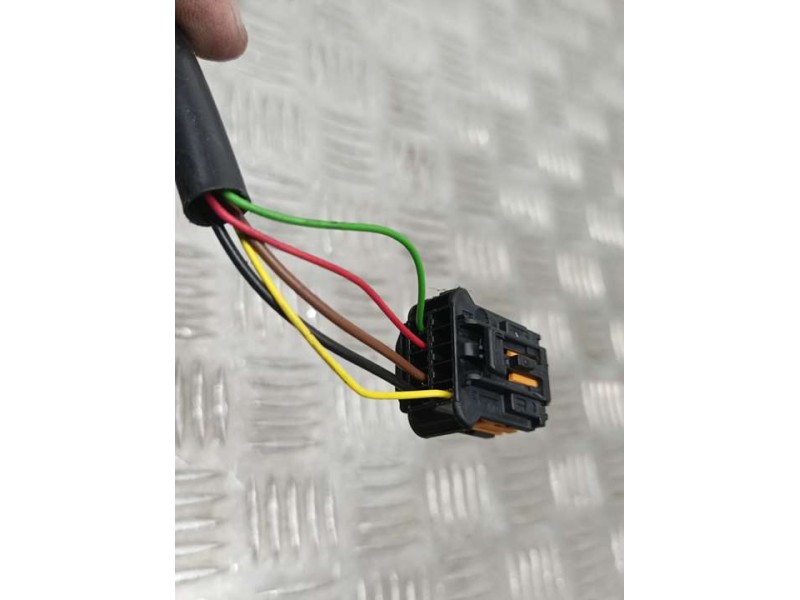 Recambio de retrovisor izquierdo para toyota proace furgon referencia OEM IAM 98155884XT  ELECTRICO 5 CABLES