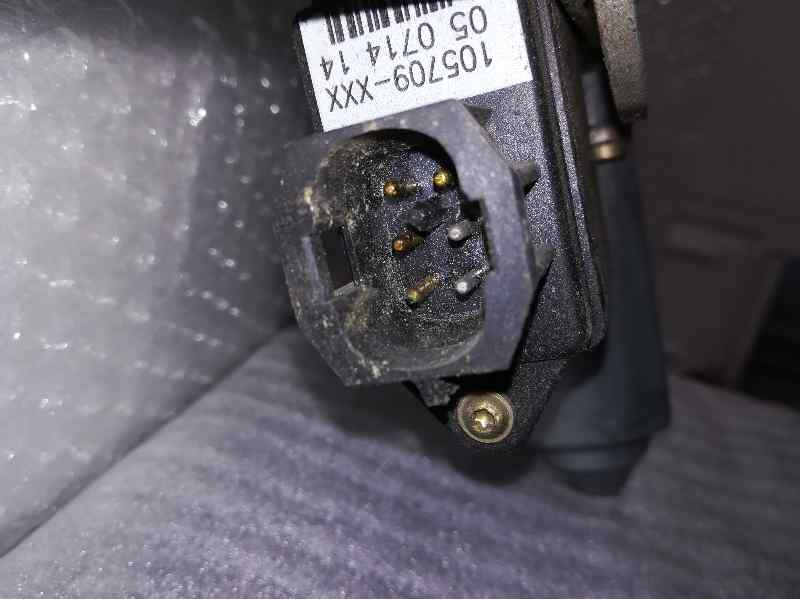 Recambio de elevalunas delantero derecho para opel corsa b eco referencia OEM IAM 90481778 6 PINS ELECTRICO 