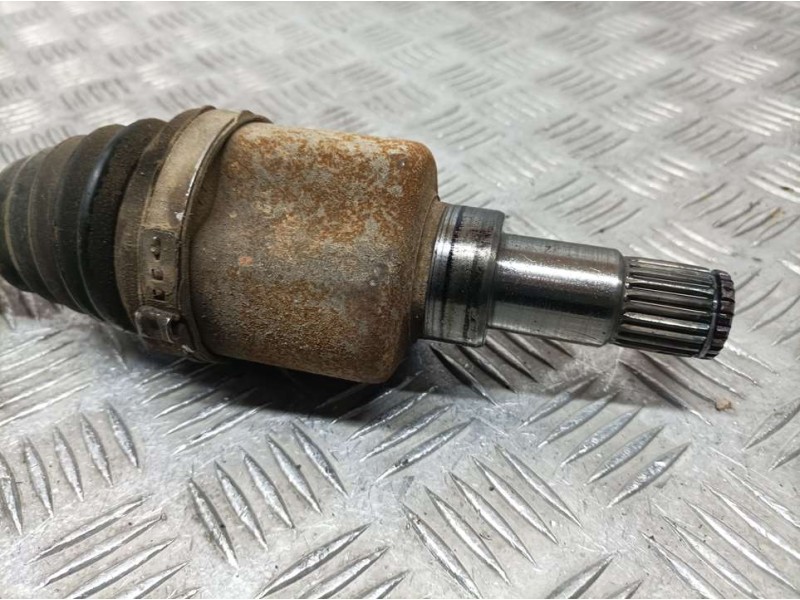 Recambio de transmision delantera izquierda para ford fiesta (ccn) trend referencia OEM IAM 8V513B437AAB  