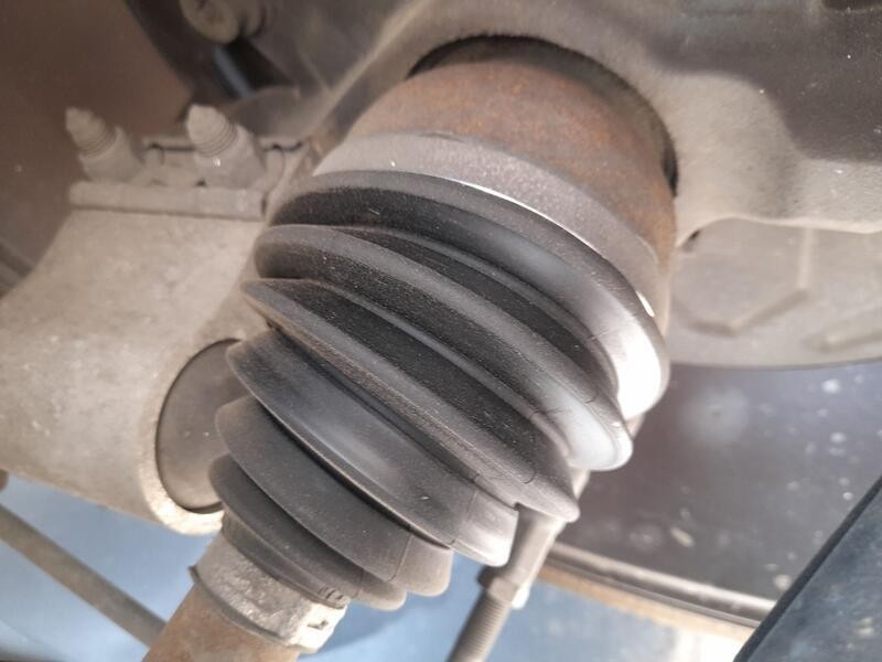 Recambio de transmision delantera izquierda para citroën ds5 2.0 hdi 165 referencia OEM IAM 9687854380  