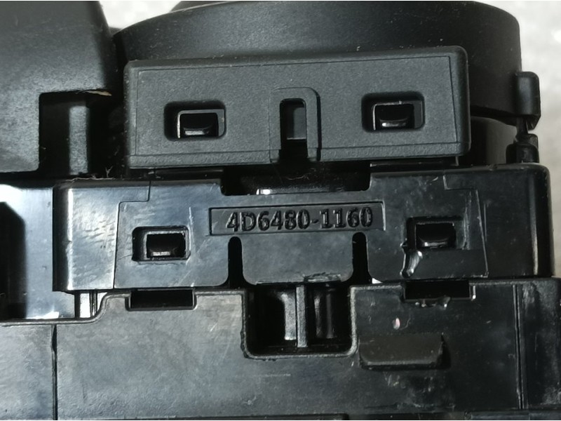 Recambio de mando retrovisor para kia stonic (ybcuv) drive referencia OEM IAM 4D64801160  