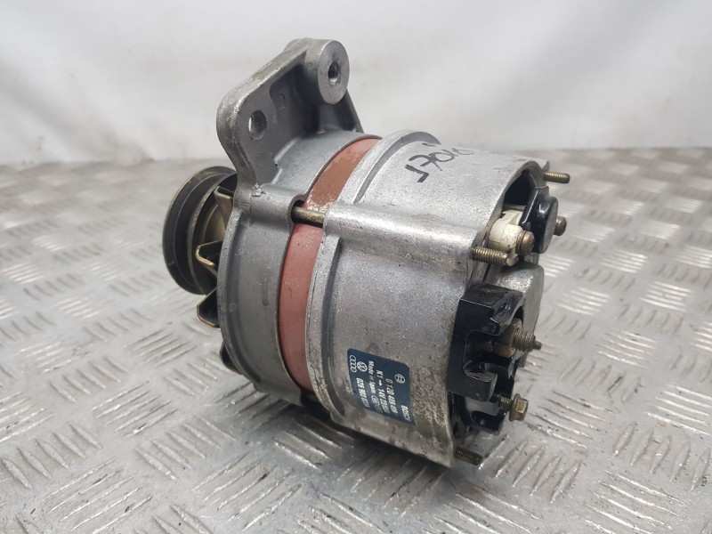 Recambio de alternador para seat toledo i (1l2) 1.8 i referencia OEM IAM 026903023A BOSCH 0120489499
