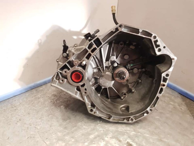 Recambio de caja cambios para renault clio v business referencia OEM IAM TL4362 B095713 6VELOCIDADES