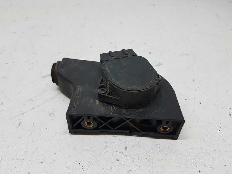 Recambio de potenciometro pedal para renault clio i fase i+ii (b/c57) 1.9 diesel referencia OEM IAM  1000000448757 