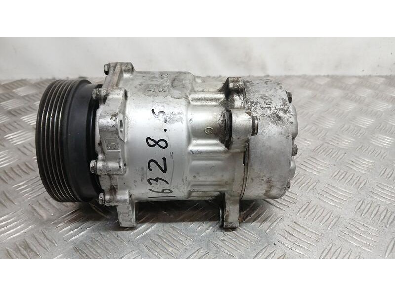 Recambio de compresor aire acondicionado para volkswagen golf iv berlina (1j1) 25 aniversario referencia OEM IAM 1J0820803F 1215