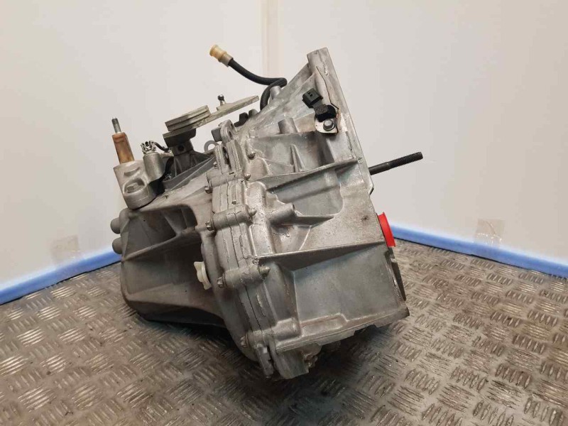 Recambio de caja cambios para renault clio iv zen referencia OEM IAM TL4094 B000212 6VELOCIDADES