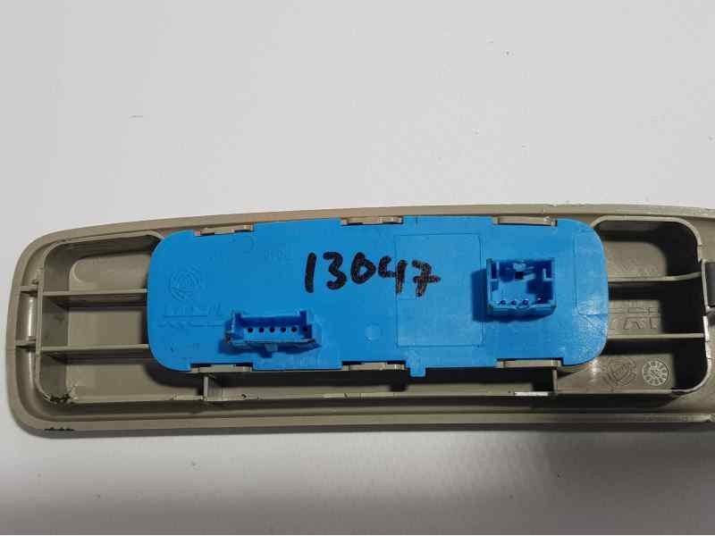 Recambio de mando elevalunas delantero derecho para alfa romeo mito (145) junior referencia OEM IAM 156085055 14312A61126000 