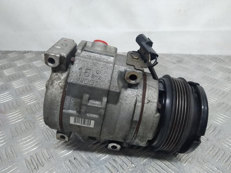 Recambio de compresor aire acondicionado para mitsubishi space wagon (n80/n90) cool referencia OEM IAM MR568042 denso 4472204132