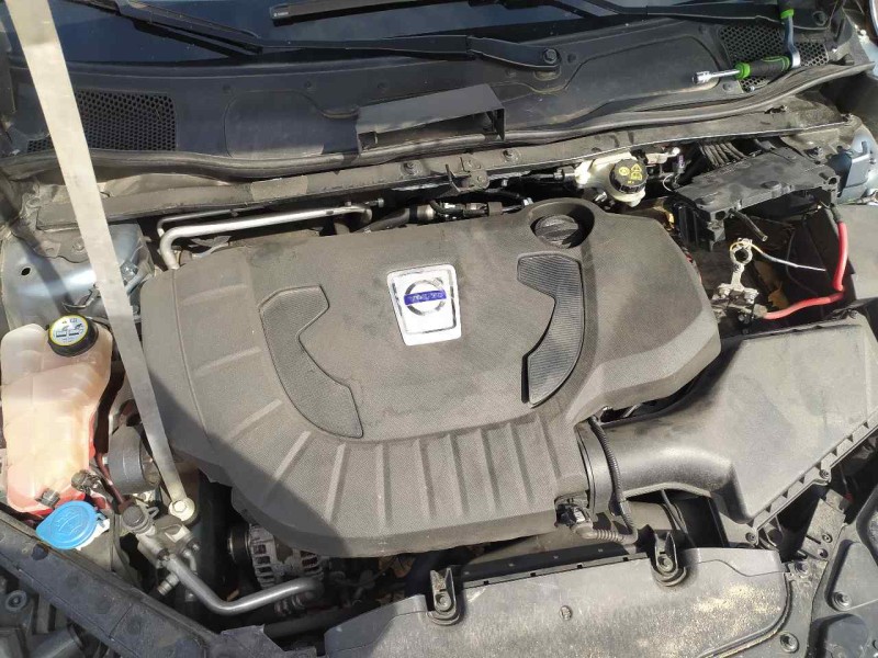 Recambio de motor completo para volvo v40 hatchback (525) d3 referencia OEM IAM D5204T6  