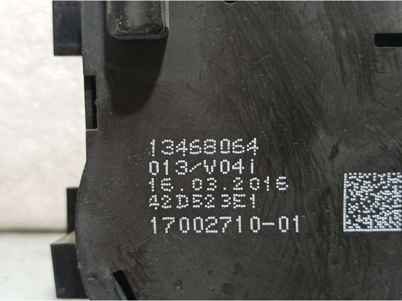 Recambio de mando climatizador para opel corsa e selective referencia OEM IAM 13468064  TRW