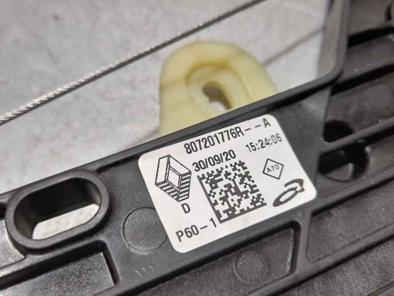 Recambio de elevalunas delantero derecho para renault clio v business referencia OEM IAM 807201776R  ELECTRICO 6 PINES
