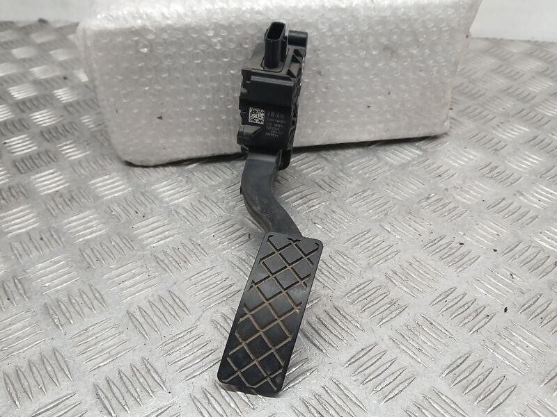 Recambio de potenciometro pedal para seat ibiza (kj1) reference referencia OEM IAM 2Q1723503  18040A1