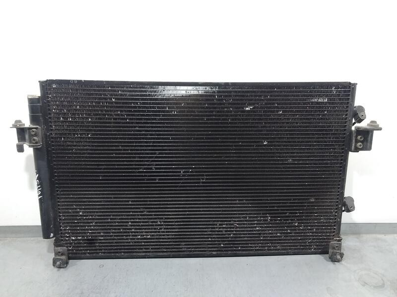 Recambio de condensador / radiador aire acondicionado para mitsubishi space wagon (n80/n90) cool referencia OEM IAM MR996738  