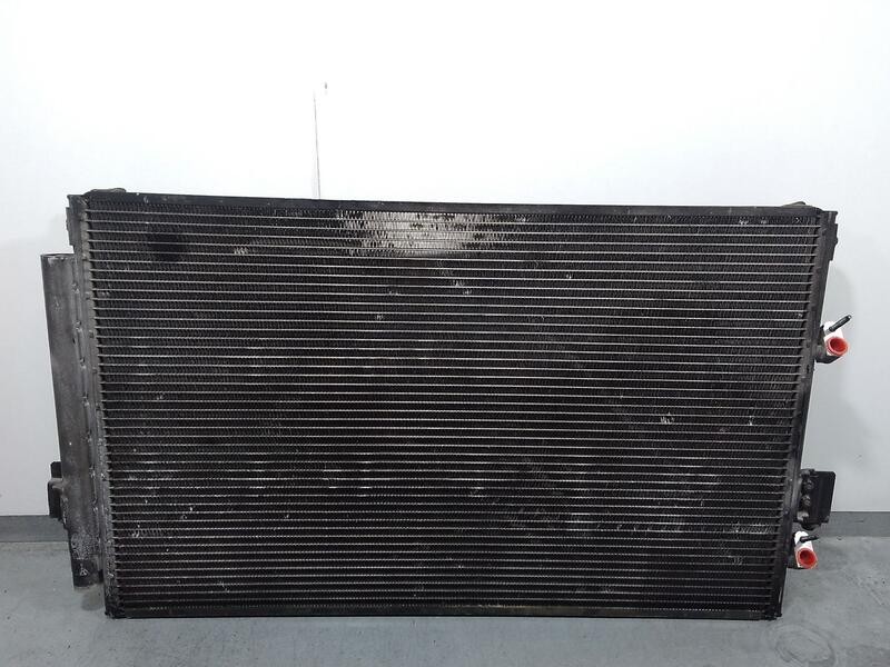 Recambio de condensador / radiador aire acondicionado para mitsubishi space wagon (n80/n90) cool referencia OEM IAM MR996738  