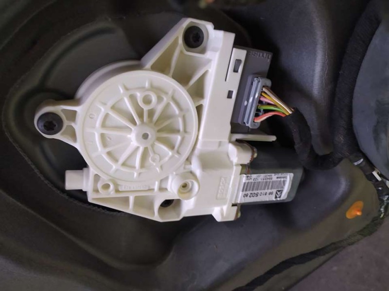 Recambio de elevalunas trasero izquierdo para citroën c6 exclusive referencia OEM IAM   ELECTRICO