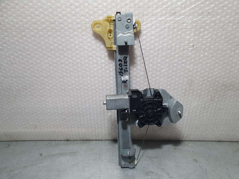 Recambio de elevalunas trasero izquierdo para renault clio iv zen referencia OEM IAM 827010501R  2 PINES