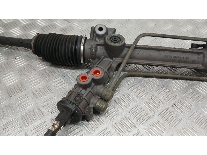 Recambio de cremallera direccion para bmw 5 (e39) 525 d referencia OEM IAM 7852955304 ZF FUELLES ROTOS 1096026