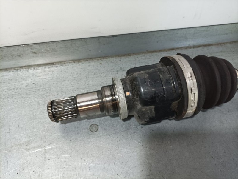 Recambio de transmision delantera izquierda para toyota yaris active referencia OEM IAM 434200D640  