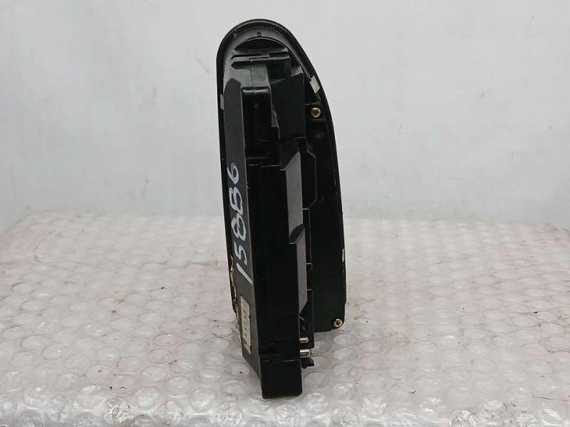 Recambio de mando elevalunas delantero izquierdo para bmw serie 5 berlina (e39) 530d referencia OEM IAM 8380646  C/ MANDO RETROV
