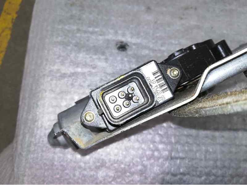 Recambio de elevalunas delantero derecho para opel omega b referencia OEM IAM SIN REF. 6 PINS ELECTRICO 