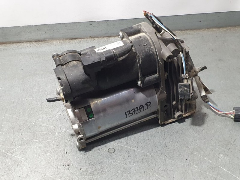 Recambio de bomba suspension para land rover range rover sport hse referencia OEM IAM BH3219G525DC 873720 AMK