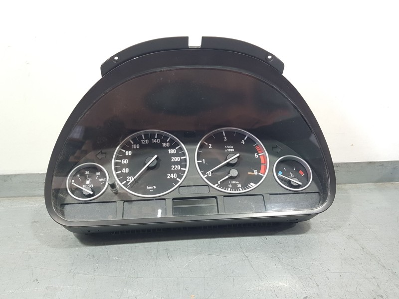 Recambio de cuadro instrumentos para bmw 5 (e39) 525 d referencia OEM IAM 62116914914  