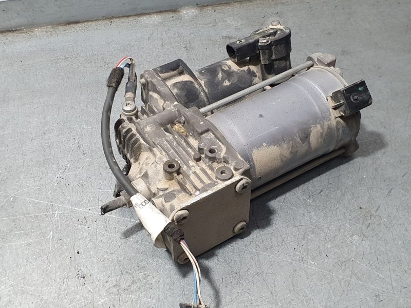 Recambio de bomba suspension para land rover range rover sport hse referencia OEM IAM BH3219G525DC 873720 AMK